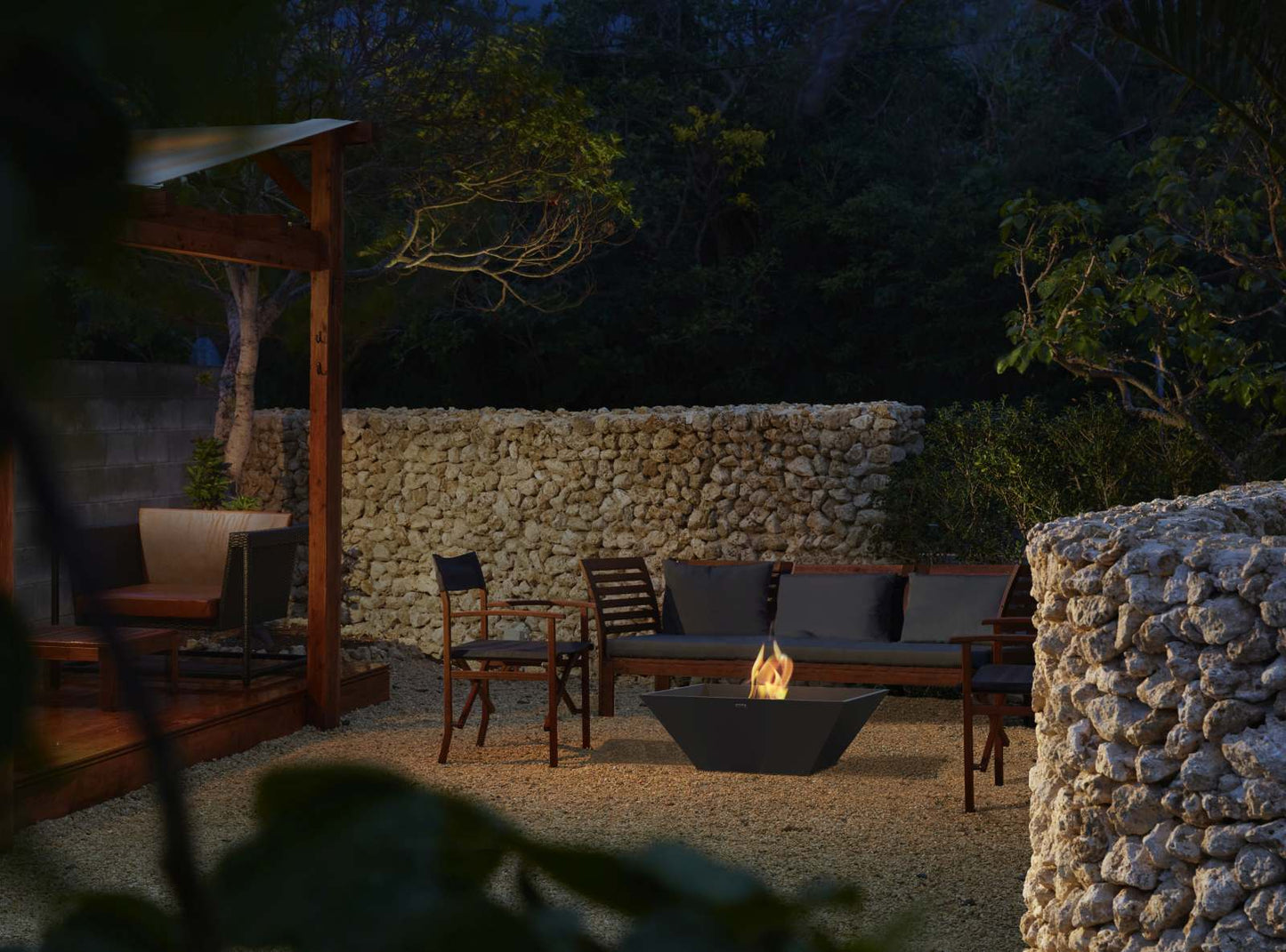 EcoSmart Fire - Nova 850 - Fire Pit Bowl - Graphite